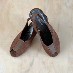 Easy spirit suede women’s shoes